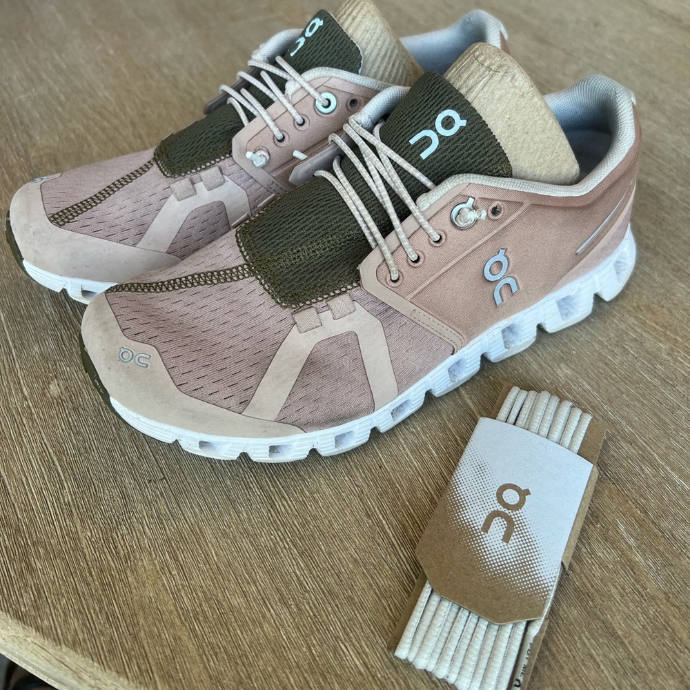 On running shoes size 7